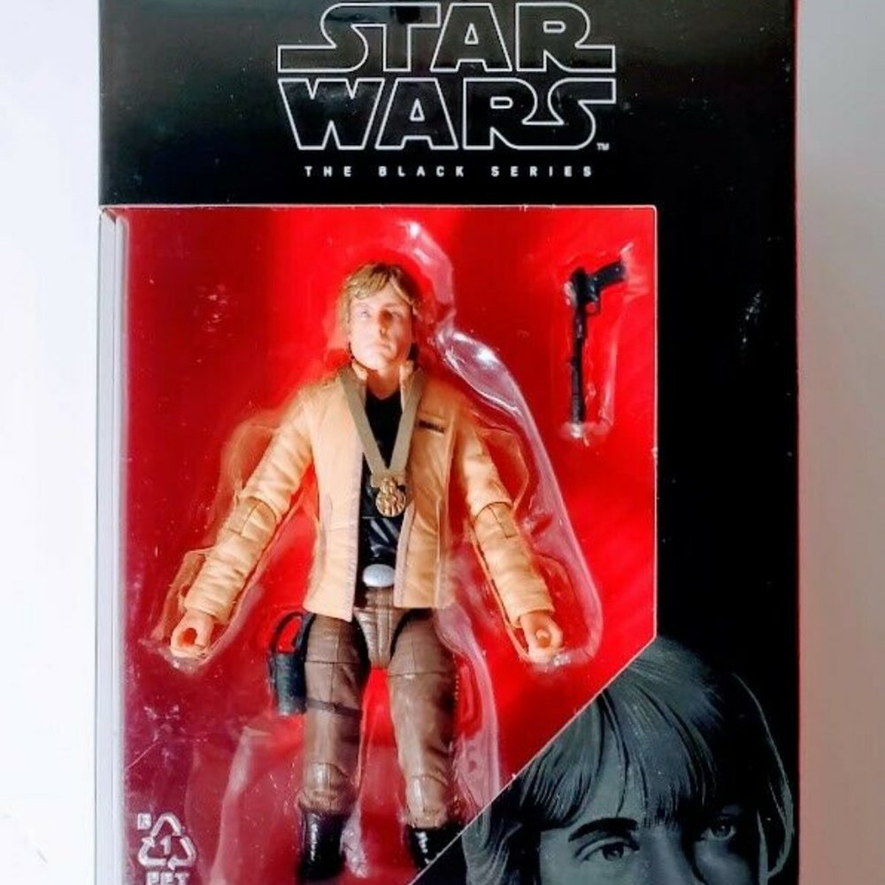 Star Wars Luke Skywalker Yavin Ceremony The Black Series #100 New Sealed NIB